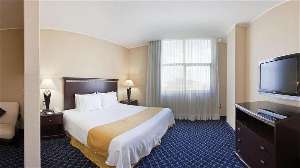 Holiday Inn Express Mexico Santa Fe By Ihg Eksteriør bilde