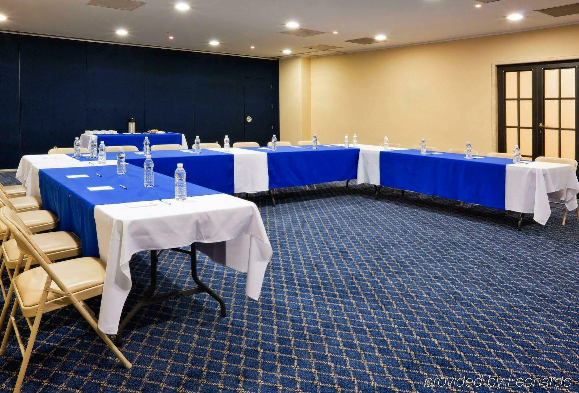 Holiday Inn Express Mexico Santa Fe By Ihg Eksteriør bilde